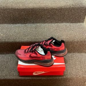 Nike air max 270 react sz11